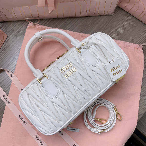 M*um*u arcadie matelassé nappa leather bag-xs/s/m