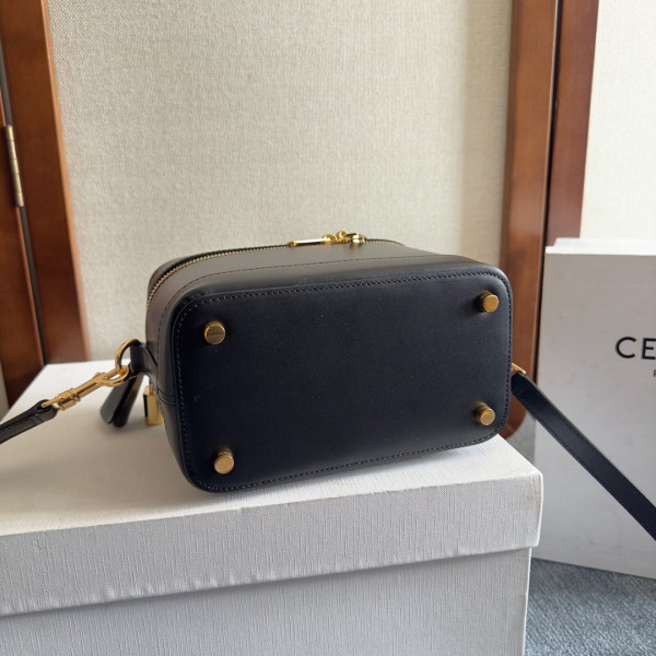 CELIN* VANITY - 18x12x18cm