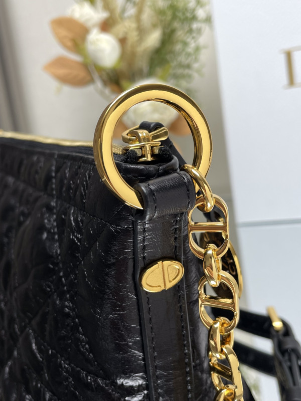 Dirostar Hobo Bag with Chain - 22*14.5*10CM