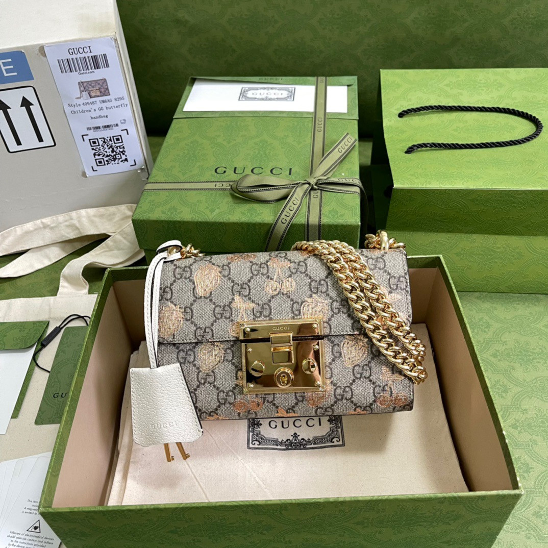 G*u*i padlock small berry shoulder bag