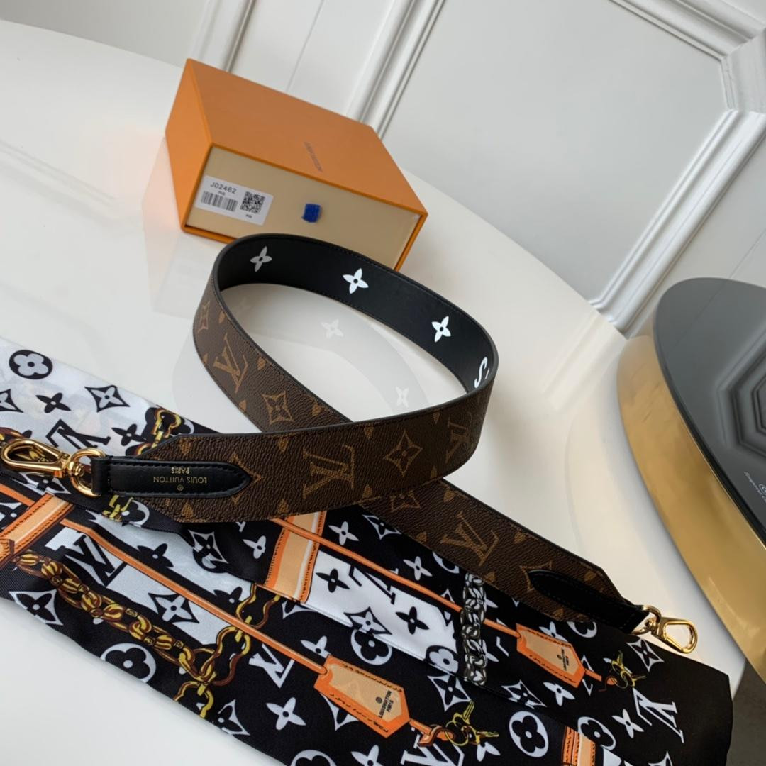 l0*is V*t0n monogram strap