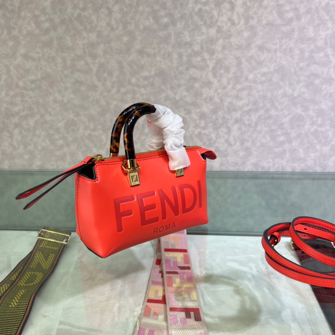 F**di by the way mini-12-9-20.5cm