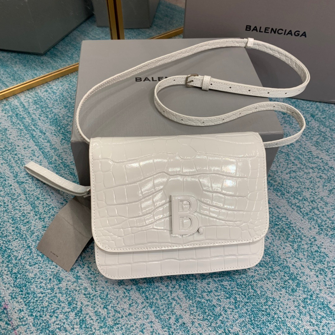Ba*len*cia*ga women's b. small bag