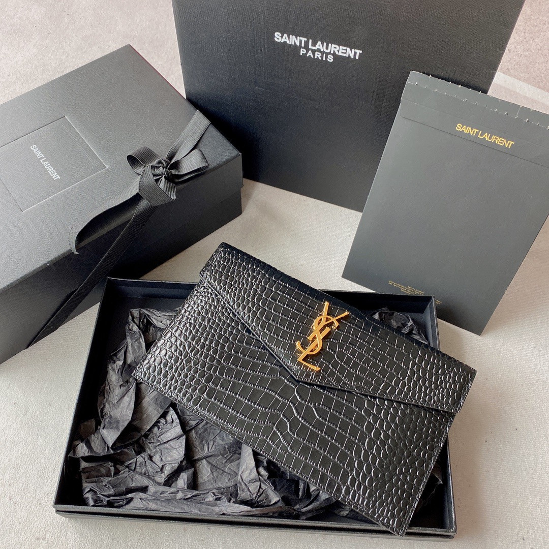 Y*L uptown pouch