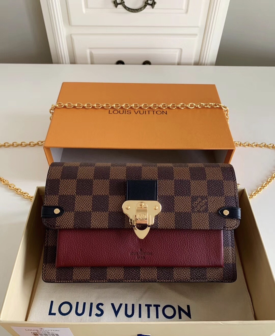 l0*is V*t0n vavin chain wallet