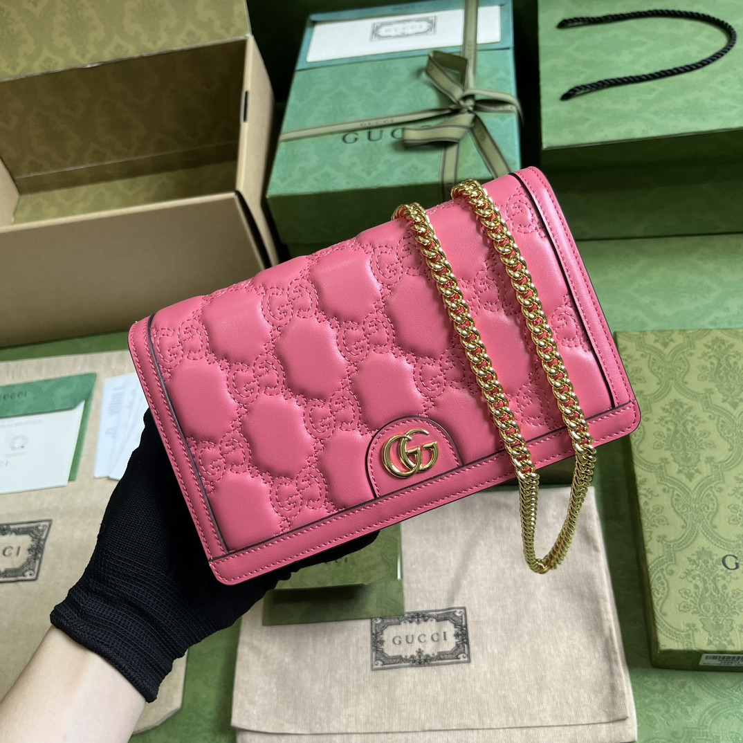 G*u*i gg matelassÉ chain wallet