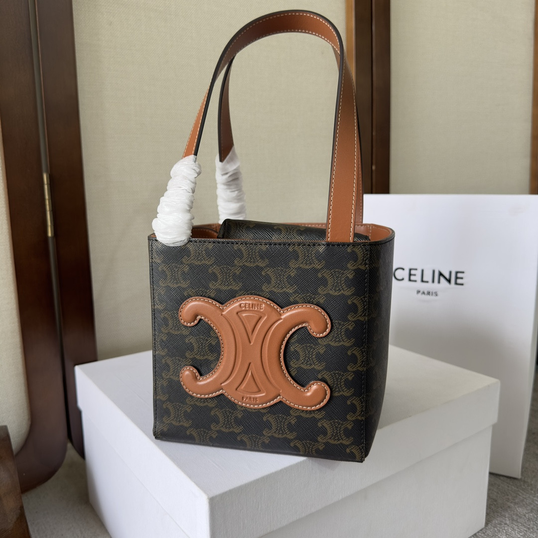 CELIN* TEEN BESACE TRIOMPHE