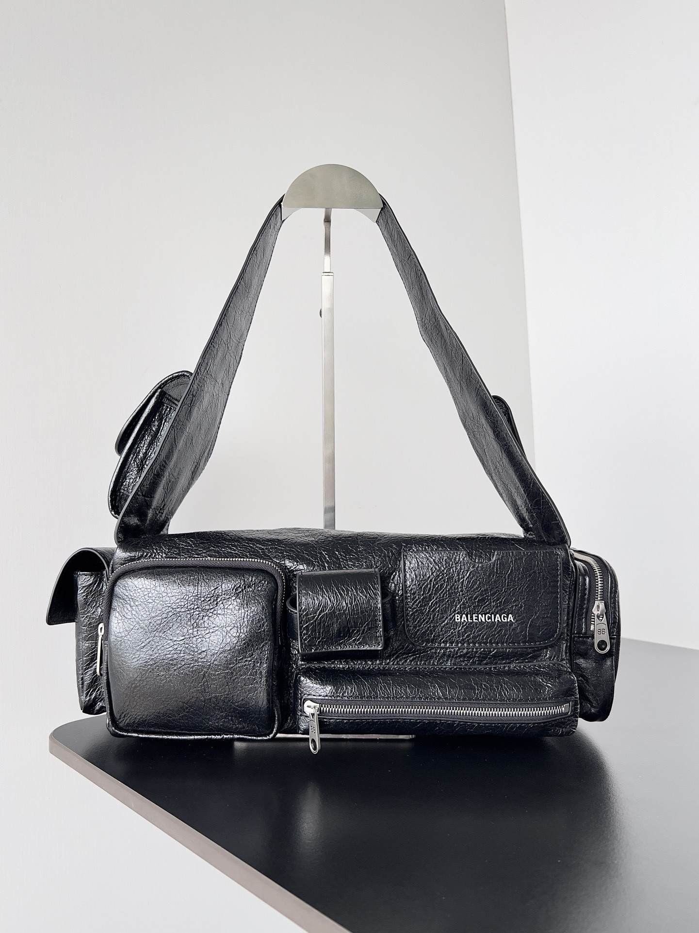 ba*len*cia*ga S*perbusy xs sling bag