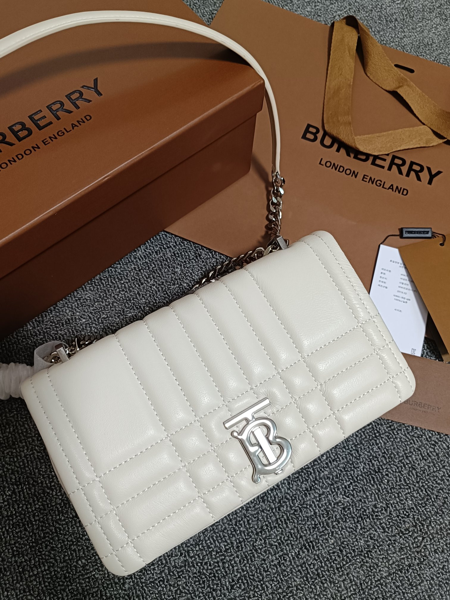 B**rry mini lola camera bag