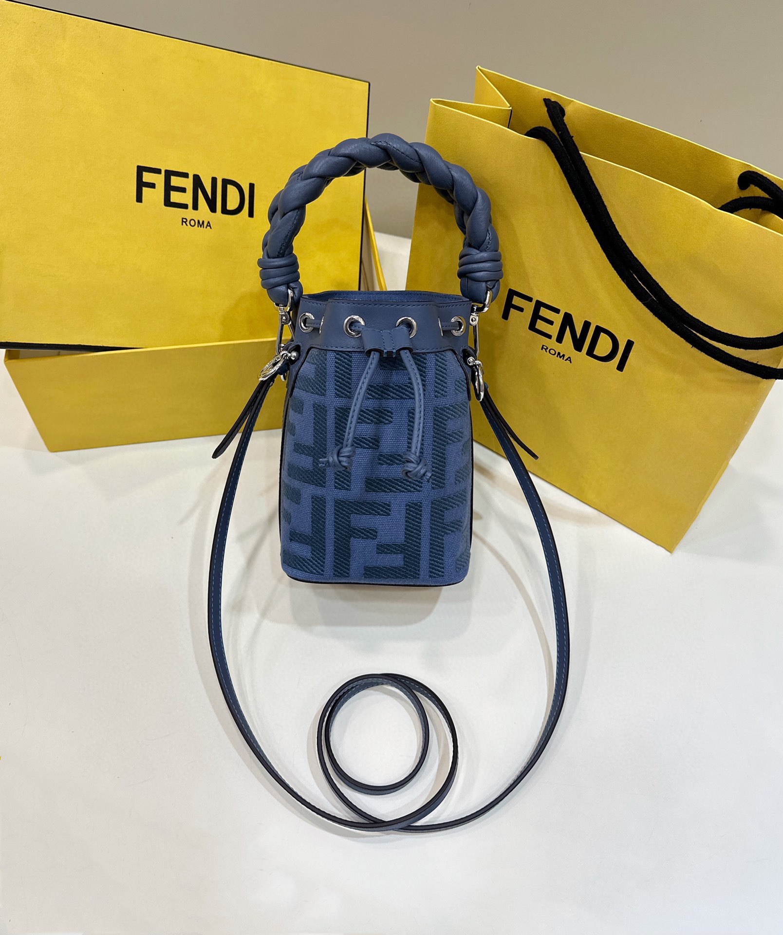 F**di mon tresor-12*18*10cm