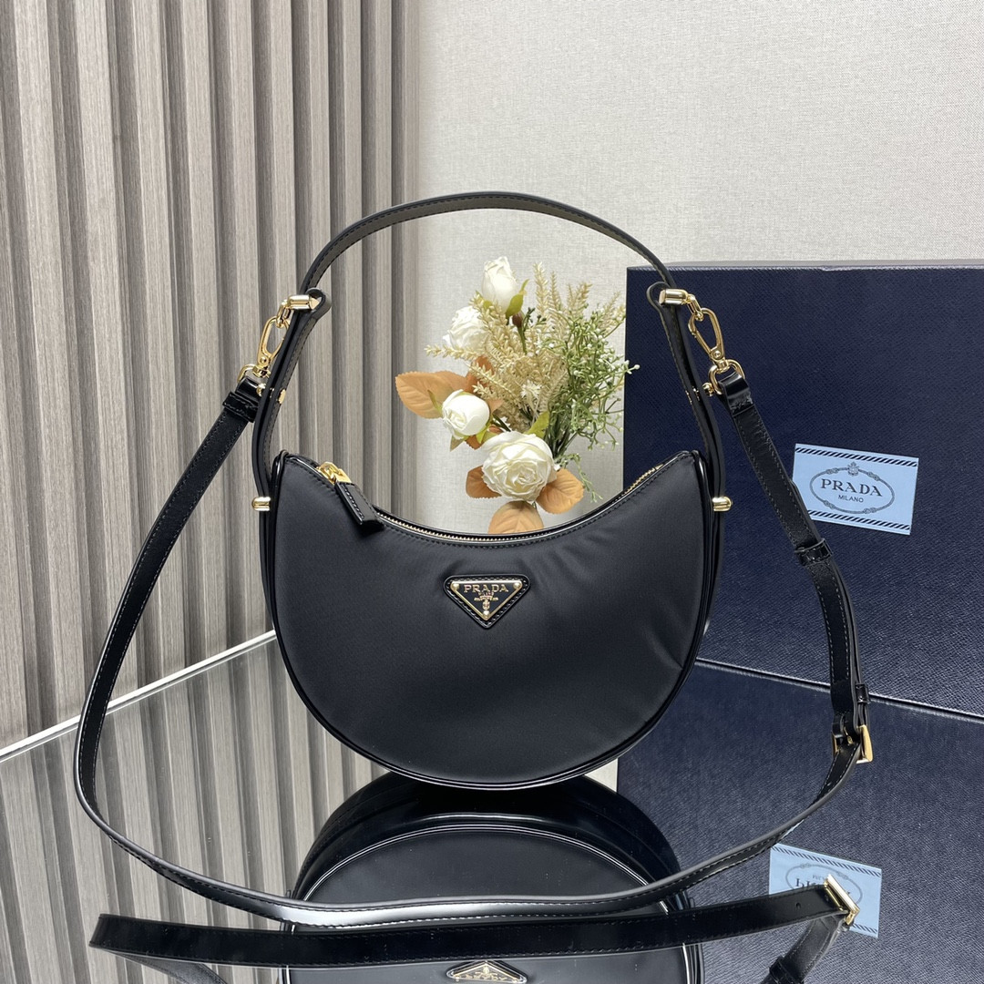 Pra*a arqué re-nylon and brushed leather shoulder bag-22.5*18.5*6cm