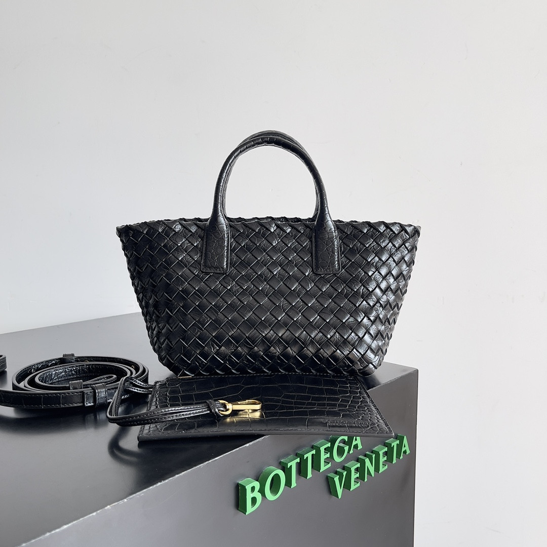 bo*te*ga Ve*ne*ta mini cabat-22*6.5*15.5cm