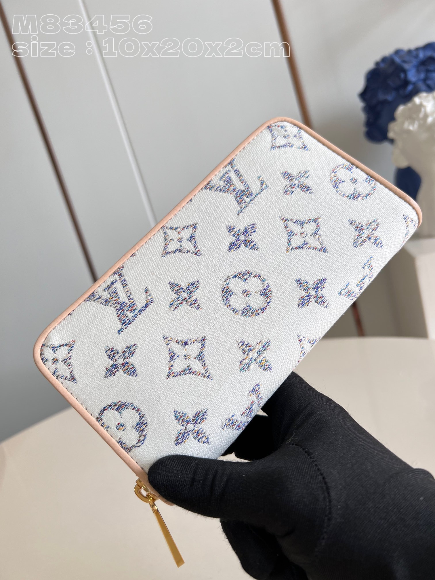 l0*is V*t0n zippy wallet-10*20*2 cm