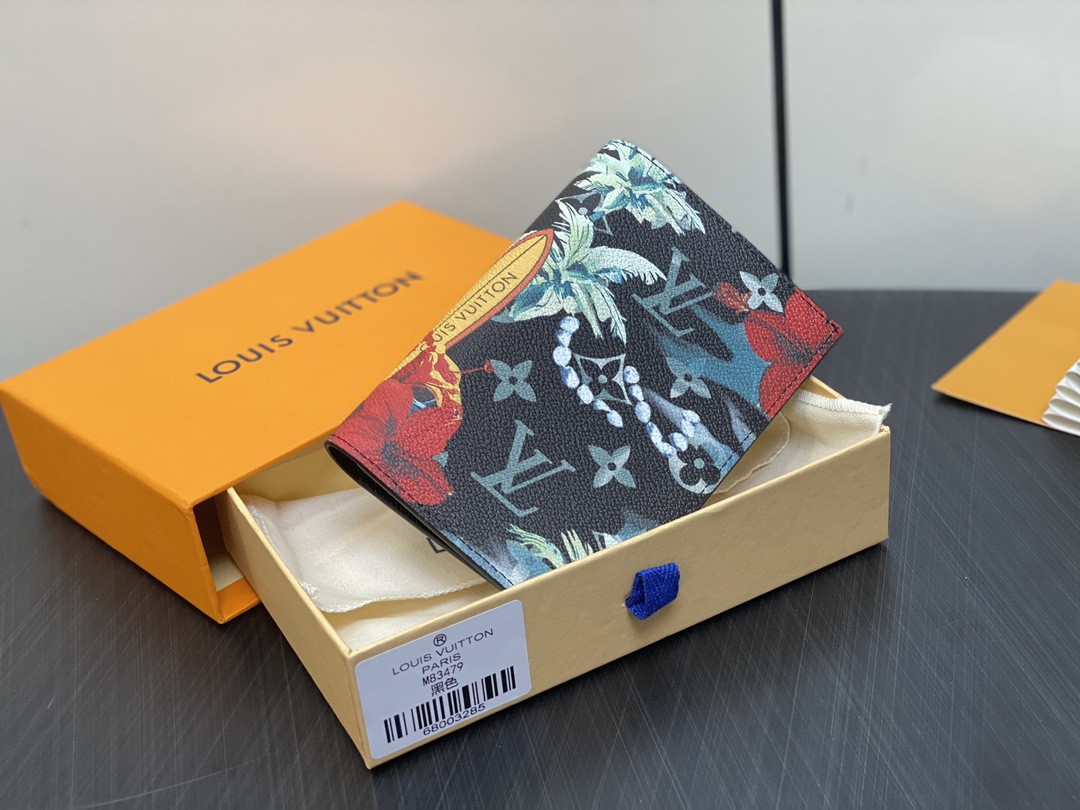 l0*is V*t0n passport cover-10*14*2.5cm