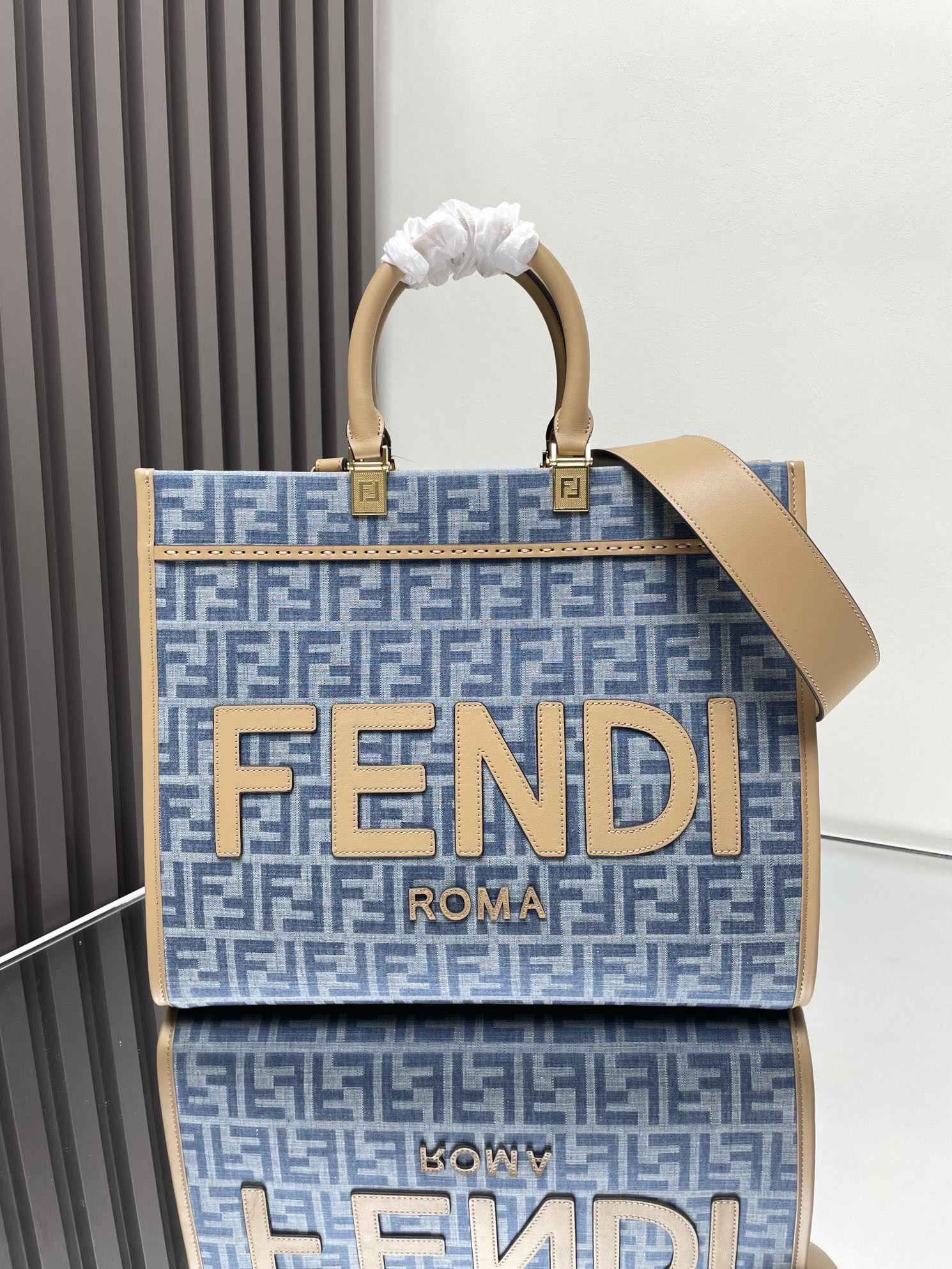 F**di sunshine medium bag-35cm