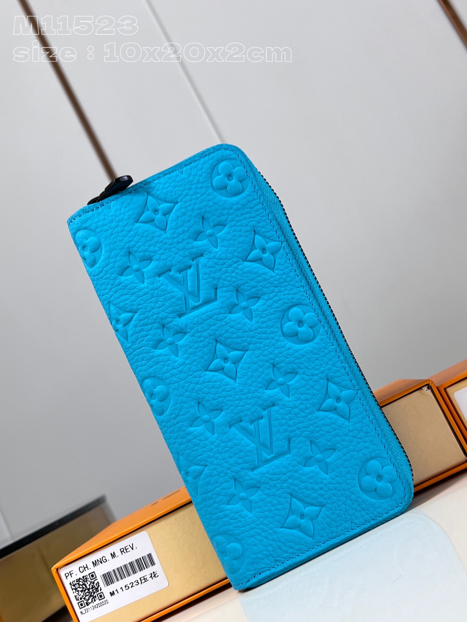 l0*is V*t0n zippy wallet-10*20*2 cm