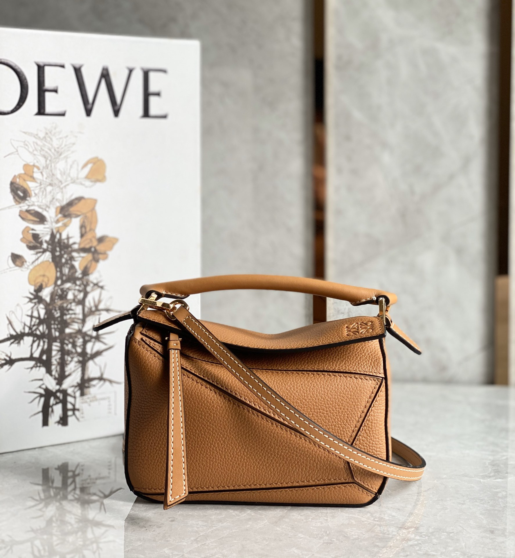 LOWEE PUZZLE BAG-18*12*7.5CM