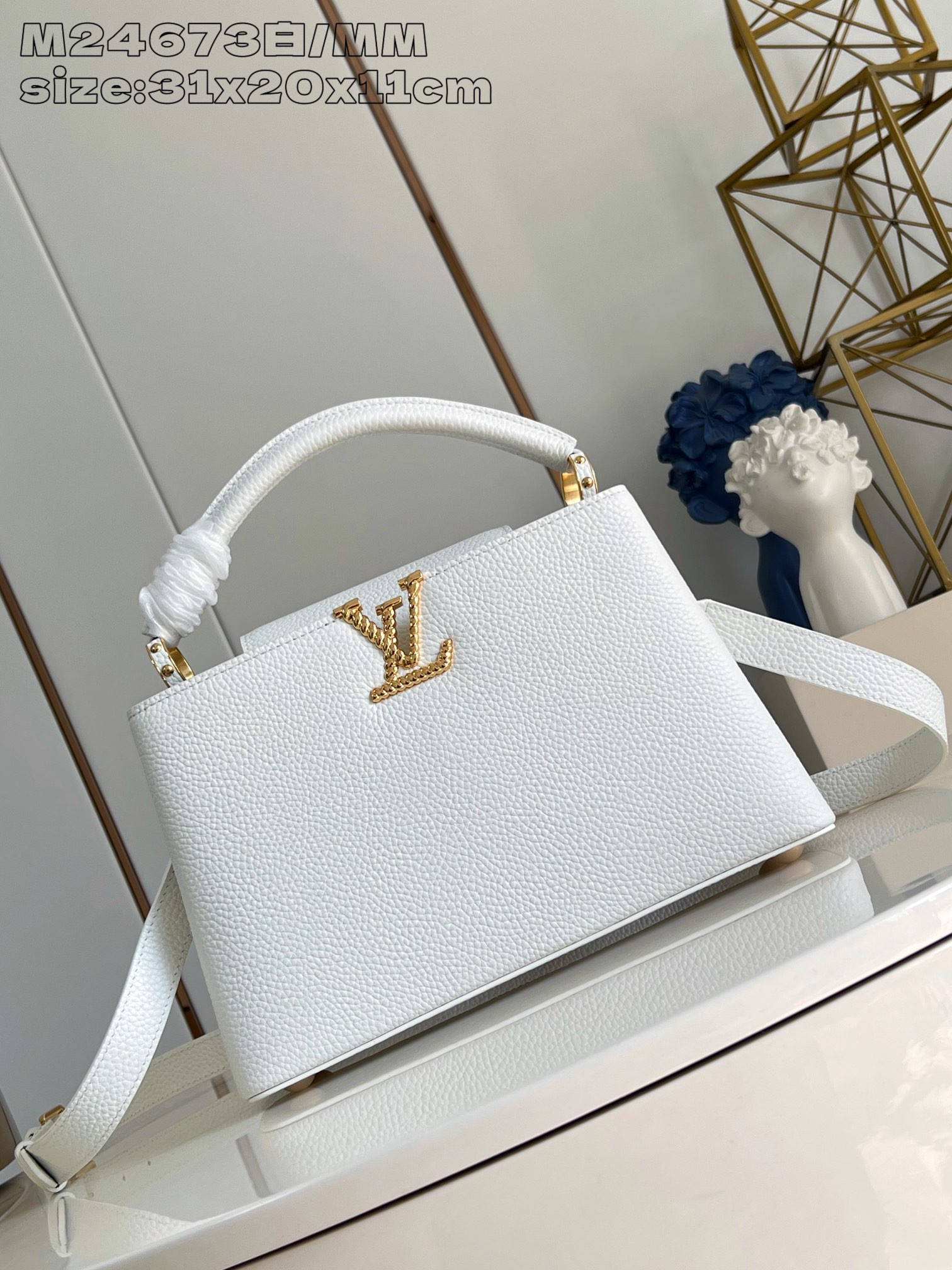 l0*is V*t0n capucines bb-31.5*20*11cm