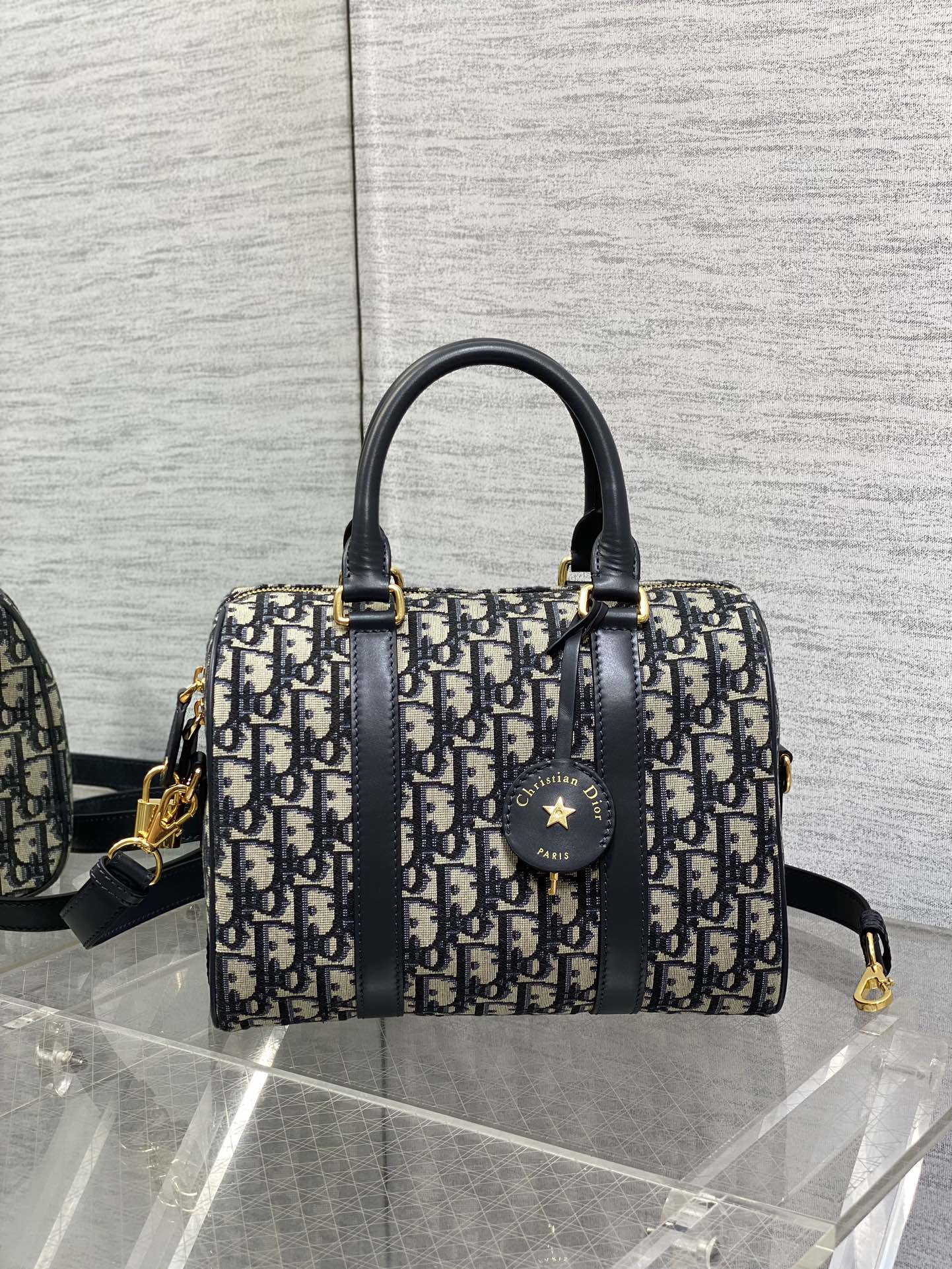 Diro Groove 25 bag