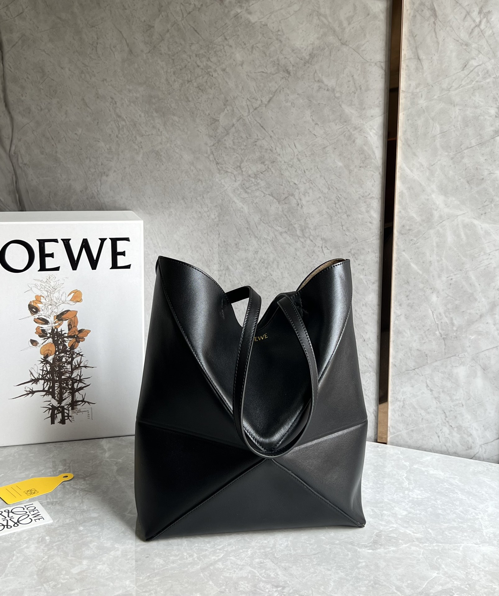 Lowee Puzzle Fold medium Tote -  25.5X14.5X31.5cm